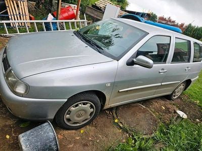 VW Polo