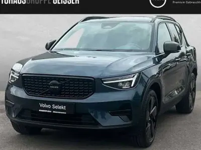 Gebraucht Volvo XC40 Plus 163 PS (119 kW) 2025 Blau SUV