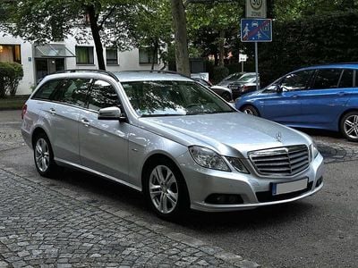 Mercedes E220