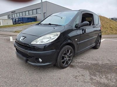 Gebraucht Peugeot 1007 Premium 109 PS (80 kW) 2006 Schwarz Van / Kleinbus