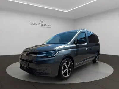 Gebraucht VW Caddy Maxi Style 122 PS (89 kW) 2023 Grau Van / Kleinbus