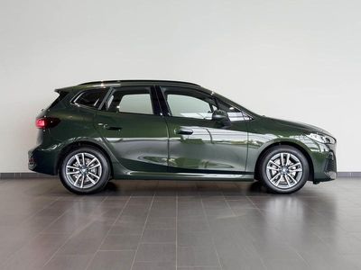 Gebraucht BMW 218 Active Tourer Efficient Dynamics 136 PS (100 kW) 2024 Gruen Van / Kleinbus