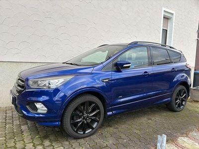 Gebraucht Ford Kuga ST-Line 179 PS (131 kW) 2018 Blau SUV