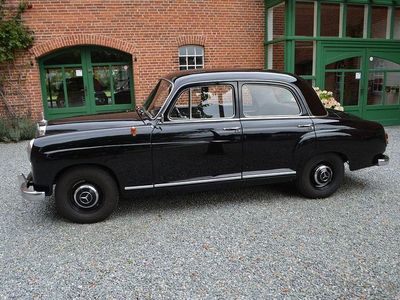 Gebraucht Mercedes 190 75 PS (55 kW) 1956 Schwarz Limousine