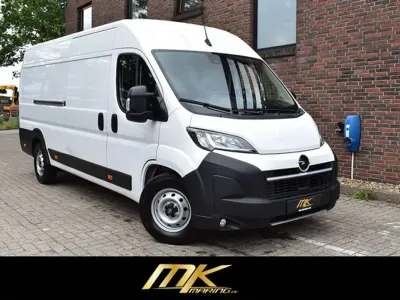 Gebraucht Opel Movano 140 PS (102 kW) 2024 Weiss Van