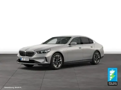 Usata BMW 530e 299 CV (219 kW) 2024 Grigio Berlina