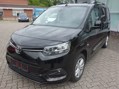 Gebraucht Toyota Proace Verso City 100 kW (136 PS) 2022 Schwarz Kombi