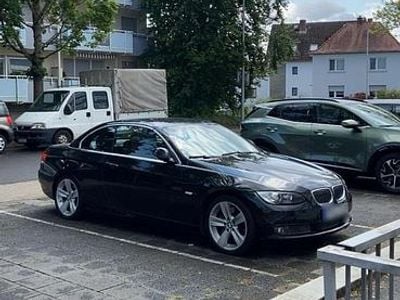 Gebraucht BMW 335 Cabriolet 306 PS (225 kW) 2008 Schwarz Cabrio
