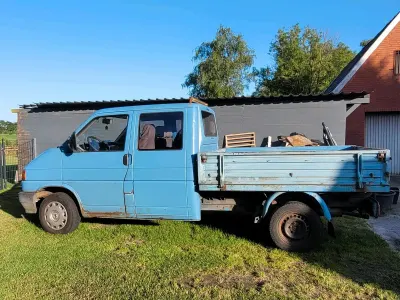 Gebraucht VW T4 75 PS (55 kW) 1996 Blau Van
