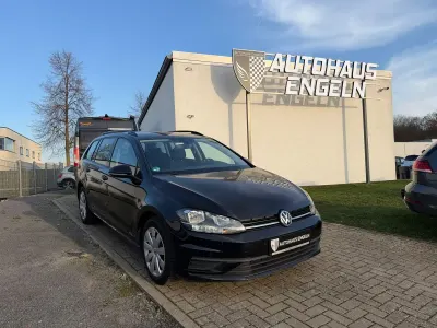 Gebraucht VW Golf VII Trendline 116 PS (85 kW) 2017 Schwarz Kombi