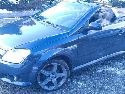 Gebraucht Opel Tigra 90 PS (66 kW) 2008 Grau Cabrio
