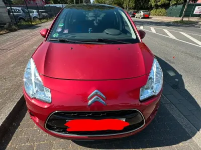 Gebraucht Citroën C3 70 PS (51 kW) 2011 Rot Kleinwagen
