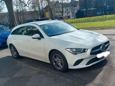 gebraucht Mercedes CLA180 d DCT -