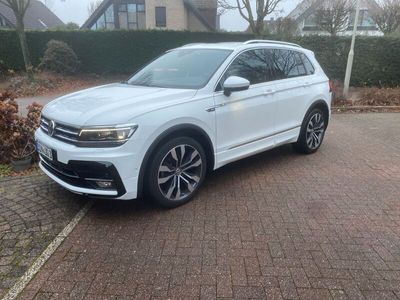 gebraucht VW Tiguan Tiguan2.0 TDI 4Motion DSG Highline mit Garantie