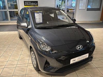 Neu Hyundai i10 Select 63 PS (46 kW) 2025 Blau Kleinwagen