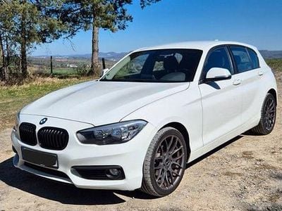 Usata BMW 116 Advantage 109 CV (80 kW) 2015 Bianco Utilitaria