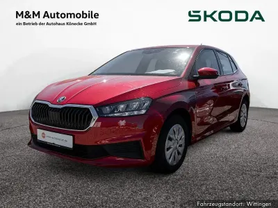 Gebraucht Skoda Fabia Ambition 80 PS (58 kW) 2023 Velvet rot Kleinwagen