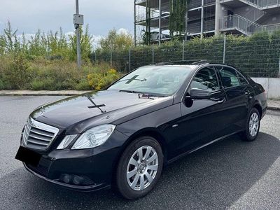 Mercedes E200