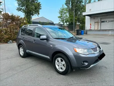 Gebraucht Mitsubishi Outlander Intense 140 PS (102 kW) 2009 Grau SUV