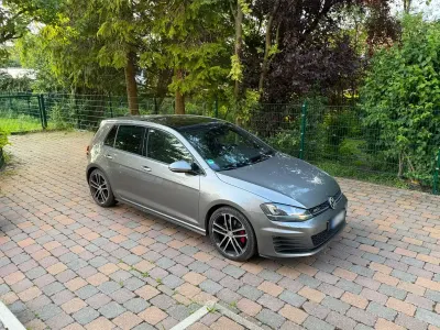 Gebraucht VW Golf VII GTD 184 PS (135 kW) 2014 Grau Limousine