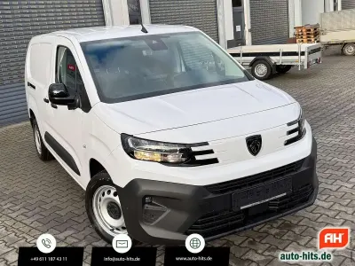 Neu Peugeot Partner 102 PS (75 kW) 2025 Weiß Van / Kleinbus