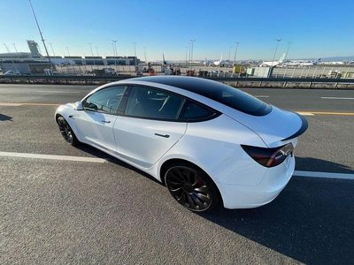 Weiß Gebraucht 2022 Tesla Model 3 Performance Limousine | 30.500 € (Fairer Preis)