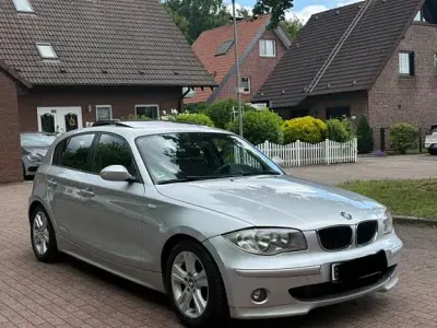 Gebraucht BMW 118 129 PS (94 kW) 2006 Silber Kleinwagen