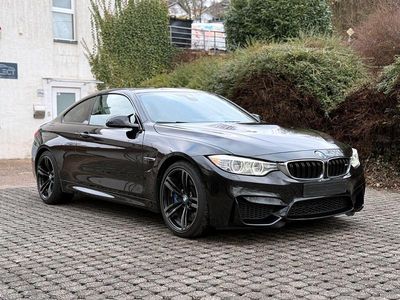 Schwarz Gebraucht 2014 BMW M4 Shadowline Coupé | 32.980 €