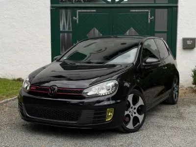 Gebraucht VW Golf VI GTI 211 PS (155 kW) 2011 Schwarz Kleinwagen