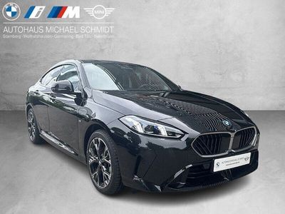 Neu BMW 220 M Sport 163 PS (119 kW) 2025 Black sapphire Coupé