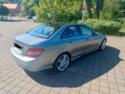 Gebraucht Mercedes C200 AMG 184 PS (135 kW) 2009 Grau Limousine