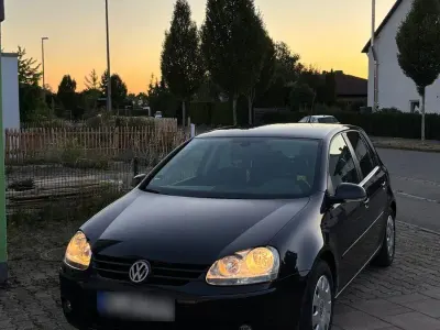 Gebraucht VW Golf VI Highline 105 PS (77 kW) 2008 Schwarz Kleinwagen