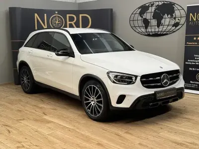 Gebraucht Mercedes GLC220 AMG 194 PS (142 kW) 2022 Weiß SUV