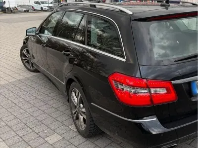 Gebraucht Mercedes 220 136 PS (100 kW) 2013 Schwarz Kombi