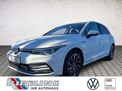 Gebraucht VW Golf VIII Style 131 PS (96 kW) 2022 Weiß Limousine
