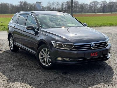 Gebraucht VW Passat Highline 150 PS (110 kW) 2018 Schwarz Kombi