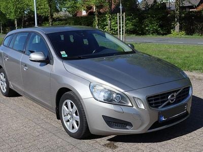 Brugt Volvo V60 163 HK (119 kW) 2011 Beige Stationcar