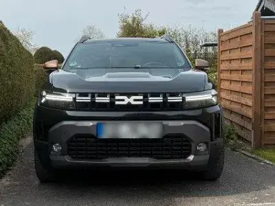 Używany Dacia Duster Extreme 141 KM (103 kW) 2024 Czarny SUV