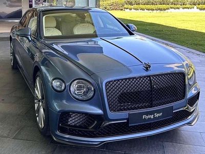 Neu Bentley Continental Flying Spur Mulliner 635 PS (467 kW) 2026 Blue crystal metallic Limousine