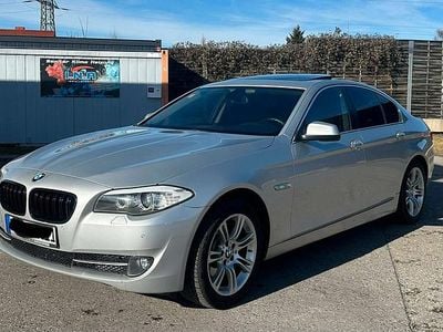 Gebraucht BMW 525 204 PS (150 kW) 2011 Silber Limousine