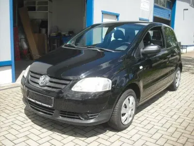 Gebraucht VW Fox Refresh 54 PS (39 kW) 2009 Schwarz Kleinwagen