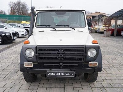 Weiß Gebraucht 2011 Mercedes G300 SUV | 31.999 €