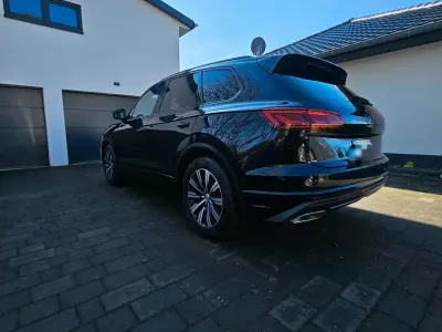 Gebraucht VW Touareg Atmosphere 286 PS (210 kW) 2018 Schwarz SUV