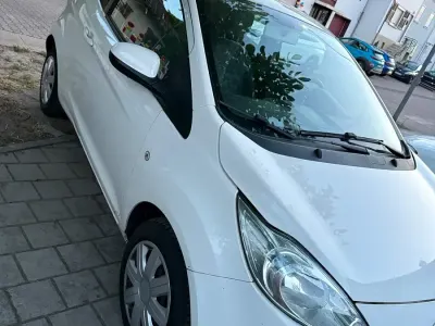 Gebraucht Ford Ka 69 PS (50 kW) 2015 Weiß Kleinwagen