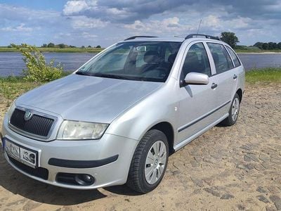 Silber Gebraucht 2006 Skoda Fabia Ambiente Kombi | 799 € (Guter Preis)