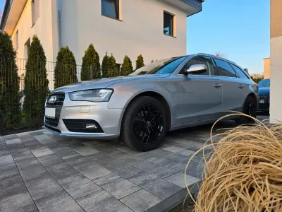 Gebraucht Audi A4 Ambiente 170 PS (125 kW) 2015 Silber Kombi