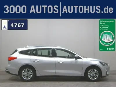 Używany Ford Focus Titanium 125 KM (91 kW) 2021 Srebrny Sedan/Limuzyna