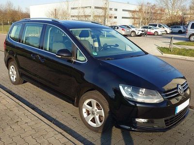 Schwarz Gebraucht 2011 VW Sharan Comfortline Van / Kleinbus | 8.400 € (Fairer Preis)