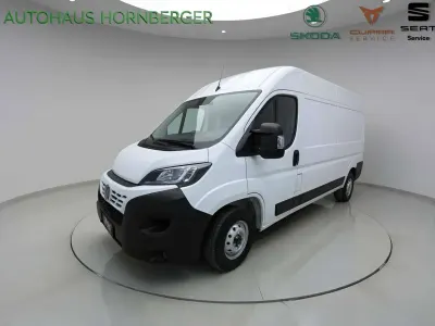 Gebraucht Fiat Ducato 140 PS (102 kW) 2024 Colore esterno weiss pastell Van