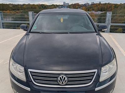 VW Phaeton